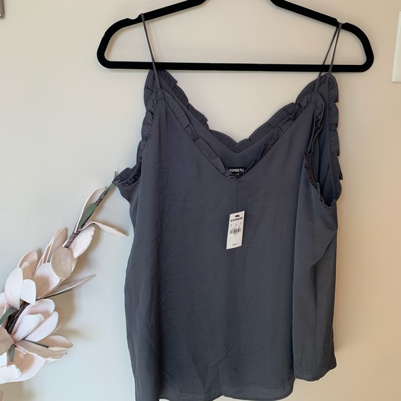 NWT Express ruffle trim v-neck tank - charcoal - Picture 1 of 3